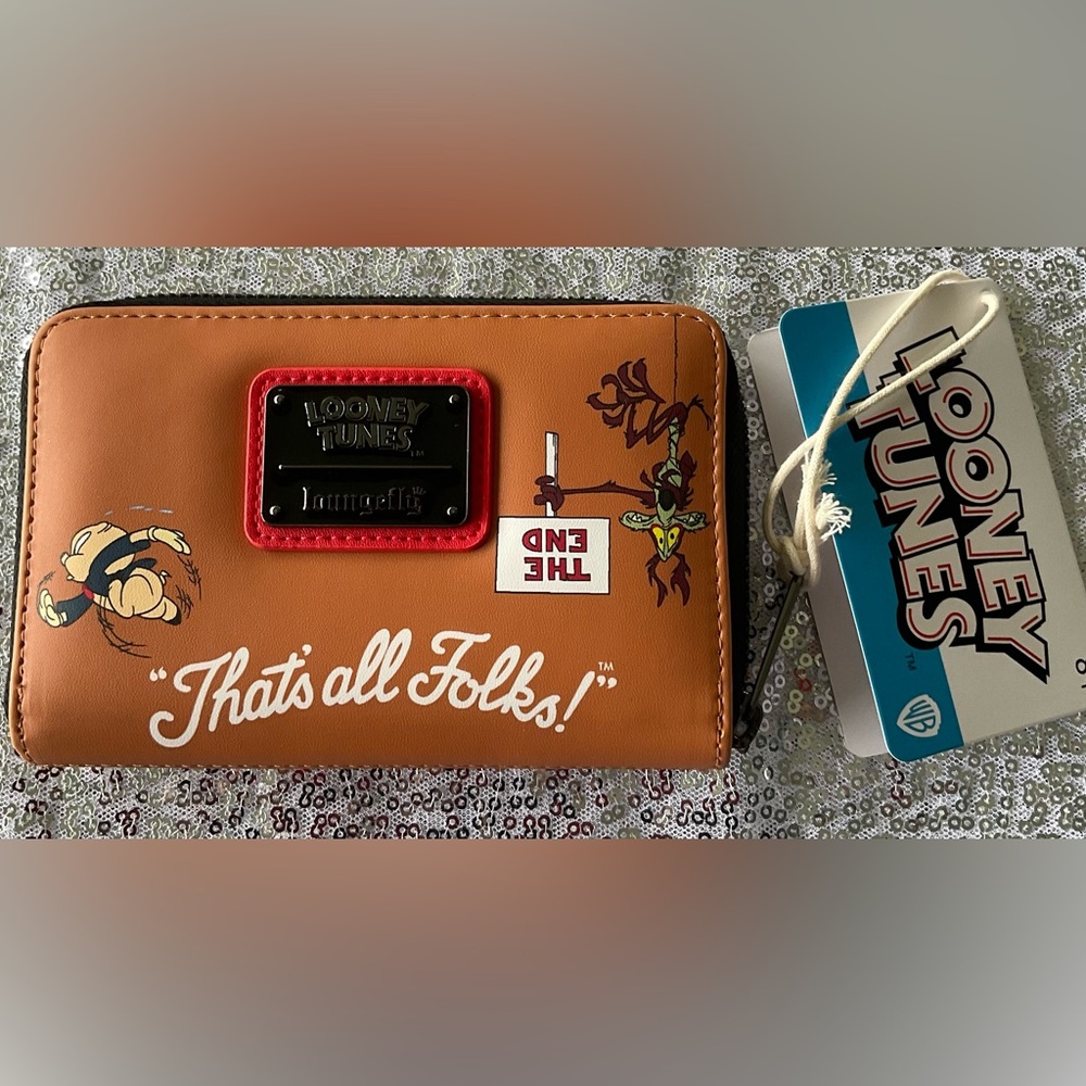 Looney Tunes Loungefly “Thats All Folks” Zip Around Wallet